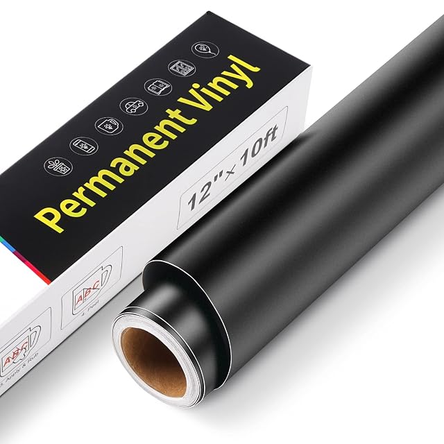 Rotolo di vinile nero opaco accanto a una scatola con la scritta Permanent Vinyl, 12 in × 10 ft